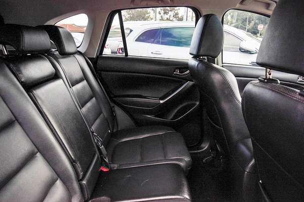 2015 Mazda CX-5 Grand Touring KE Series 2