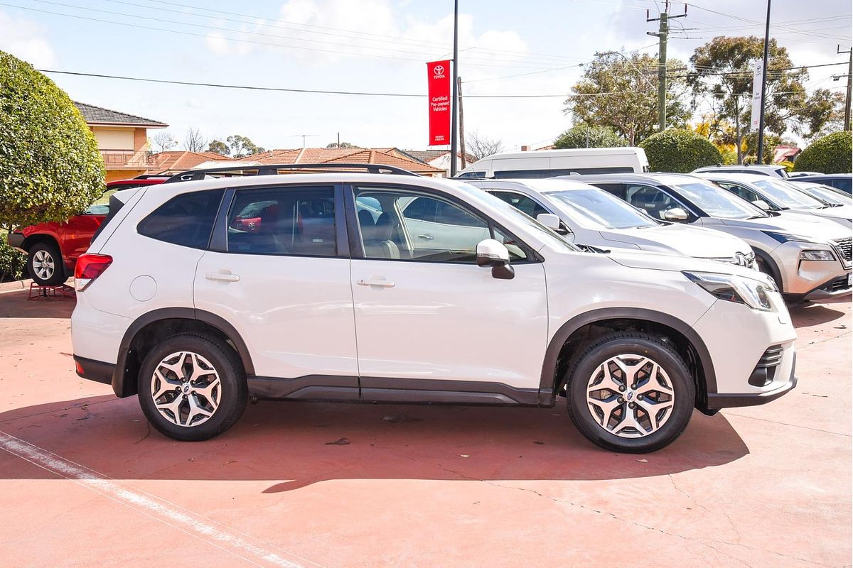 2022 Subaru Forester 2.5i-L S5