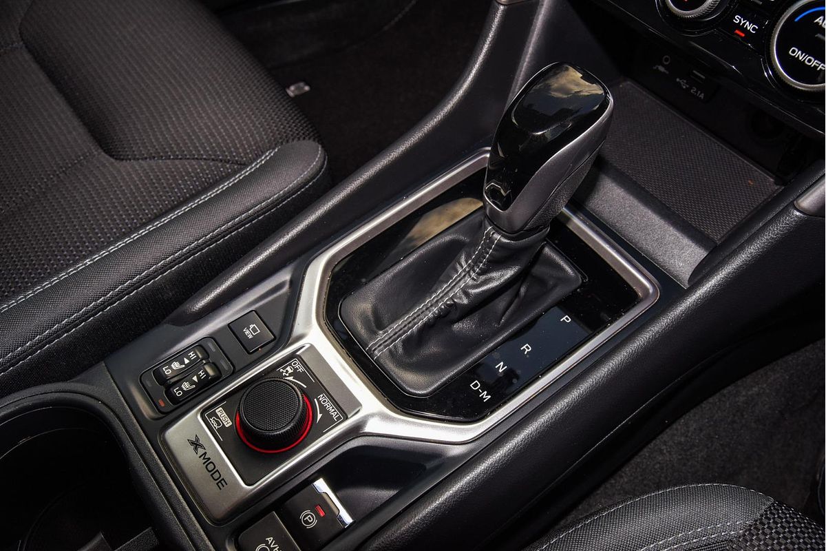 2022 Subaru Forester 2.5i-L S5