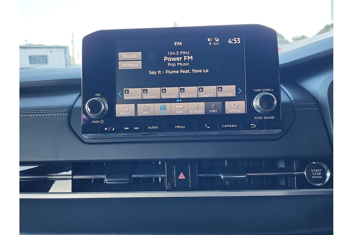 2023 Mitsubishi Outlander ES ZM