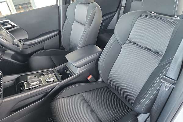 2023 Mitsubishi Outlander ES ZM