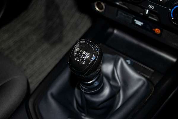 2022 Isuzu D-MAX SX High Ride Rear Wheel Drive