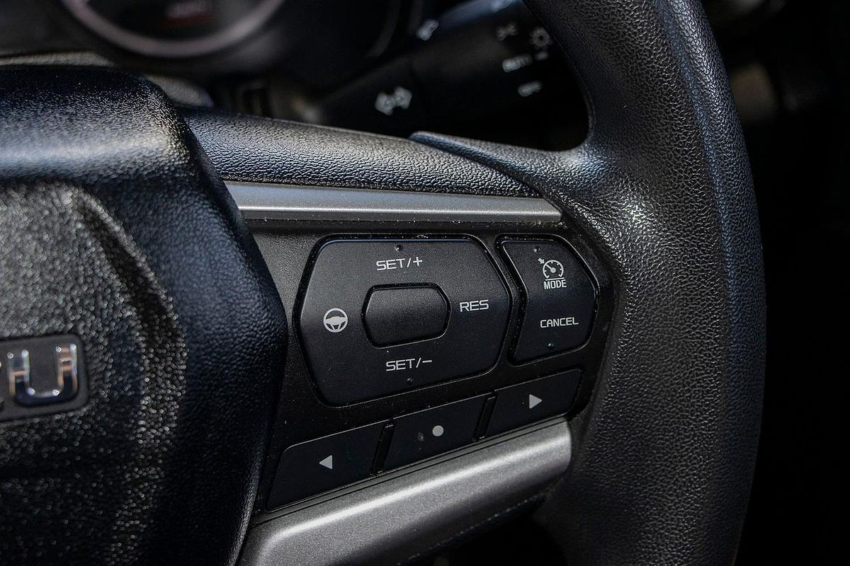 2022 Isuzu D-MAX SX High Ride Rear Wheel Drive