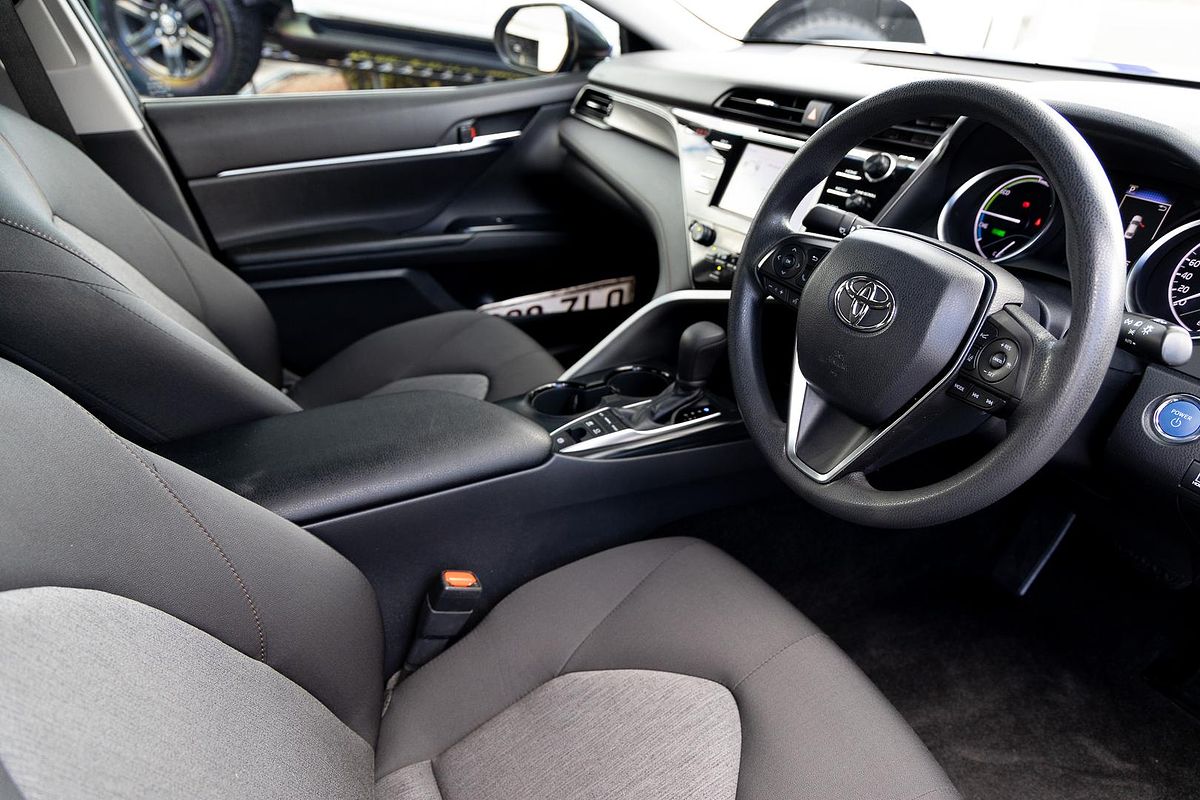 2019 Toyota Camry Ascent AXVH71R
