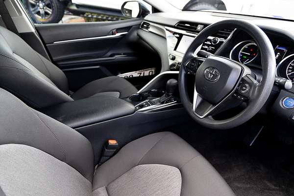2019 Toyota Camry Ascent AXVH71R