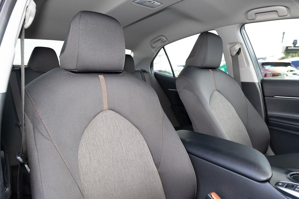 2019 Toyota Camry Ascent AXVH71R