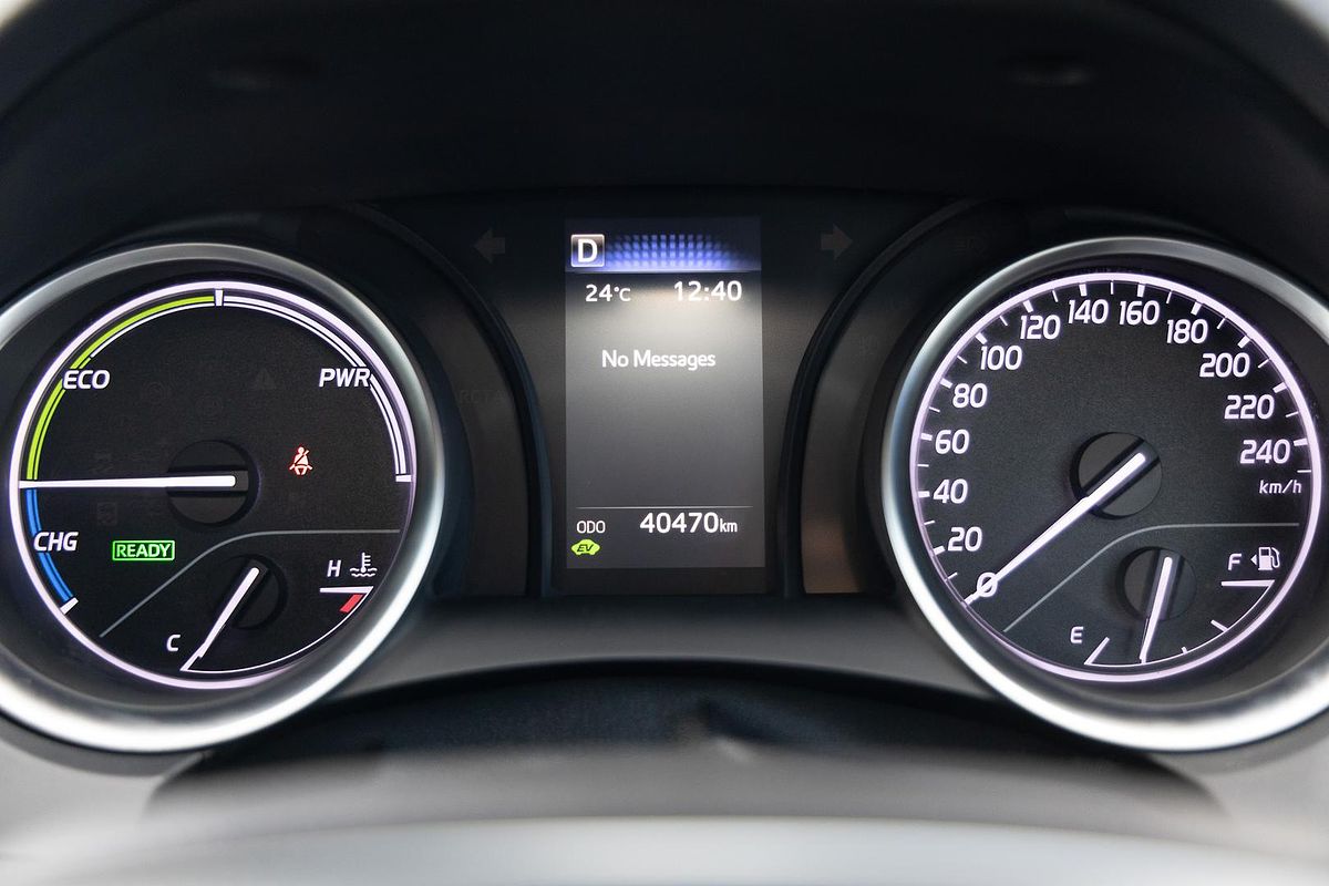 2019 Toyota Camry Ascent AXVH71R
