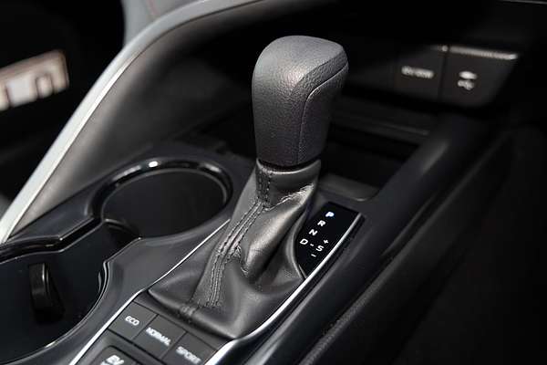 2019 Toyota Camry Ascent AXVH71R