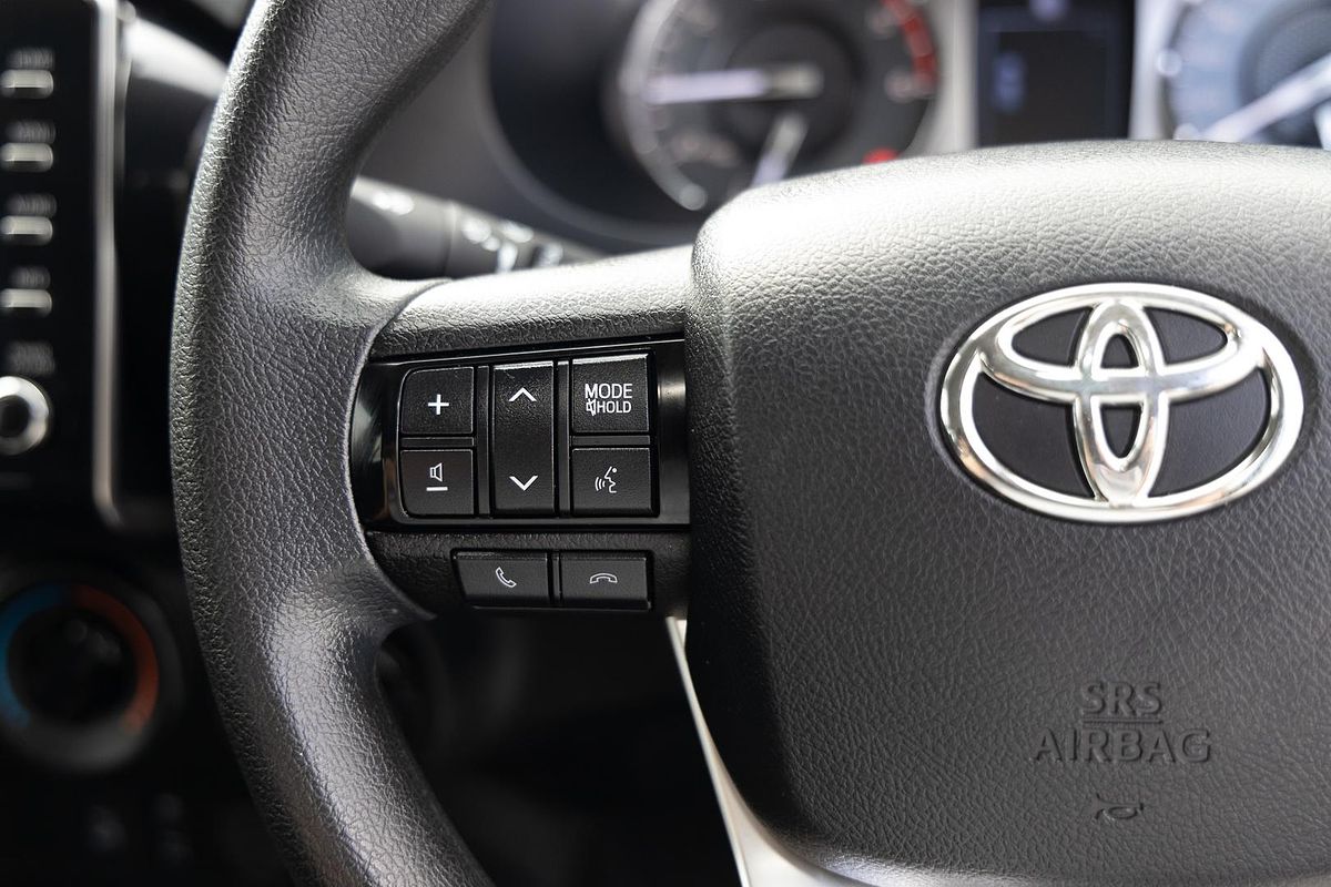 2022 Toyota Hilux SR GUN126R 4X4