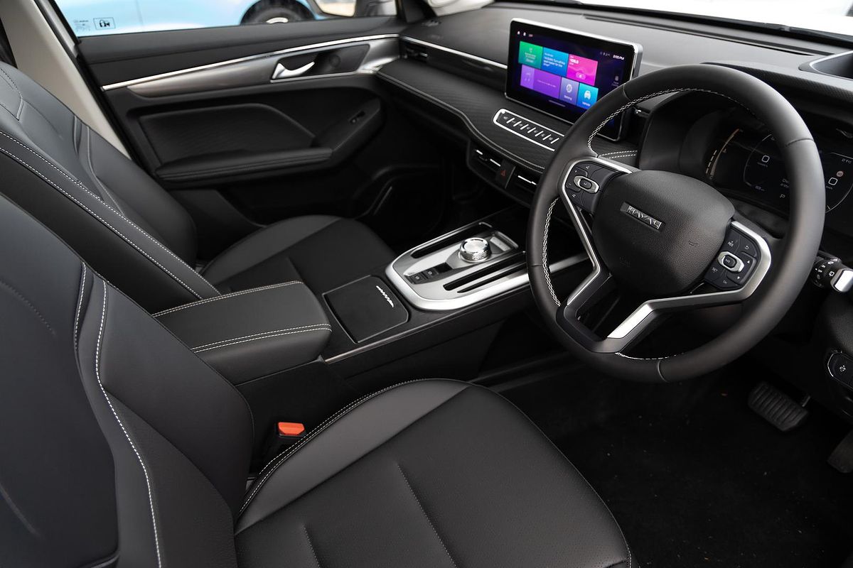 2025 GWM Haval Jolion Ultra Hybrid A02