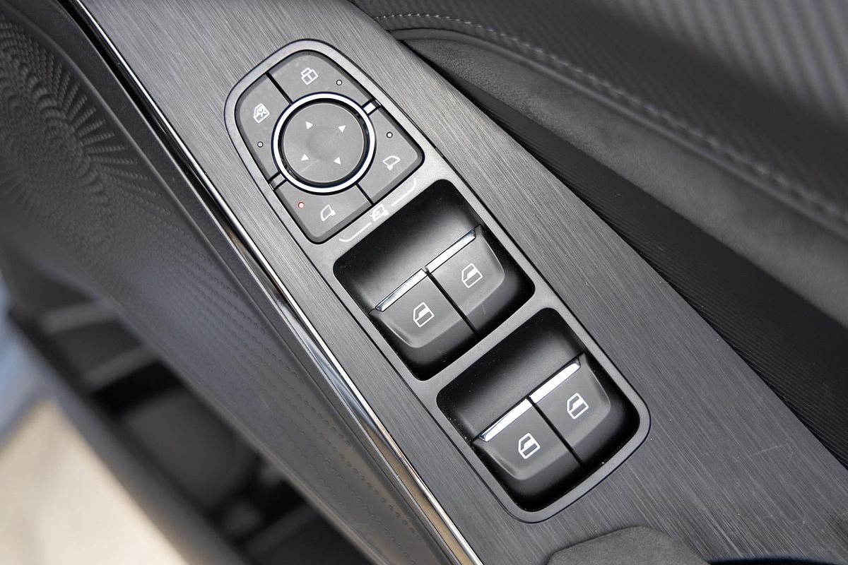 2025 GWM Haval H6GT Ultra PHEV B03