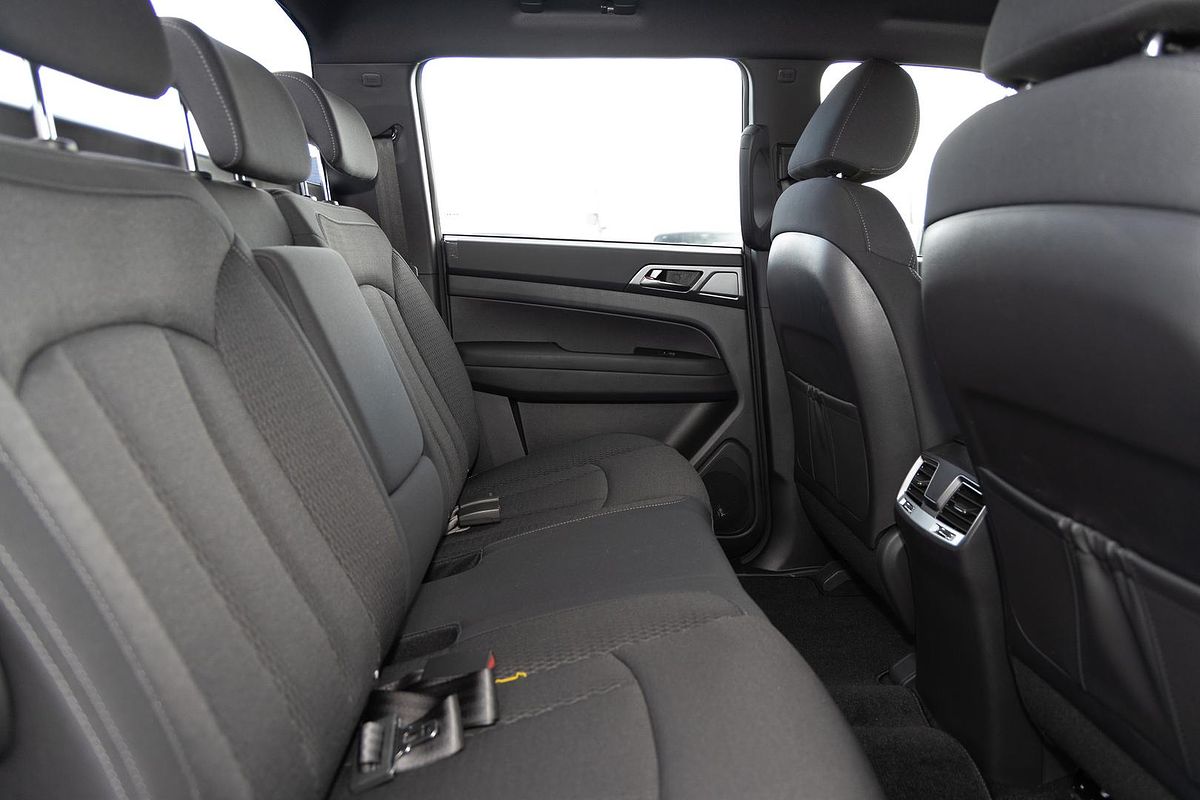 2025 KGM SsangYong Musso ELX Q261 4X4