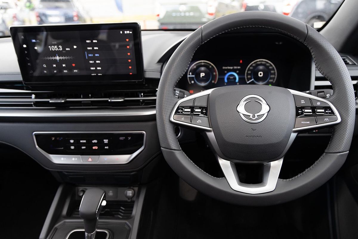 2025 KGM SsangYong Musso ELX Q261 4X4