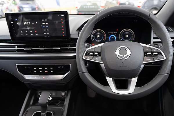 2025 KGM SsangYong Musso ELX Q261 4X4