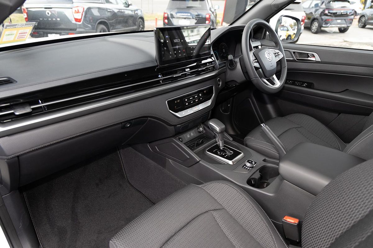 2025 KGM SsangYong Musso ELX Q261 4X4