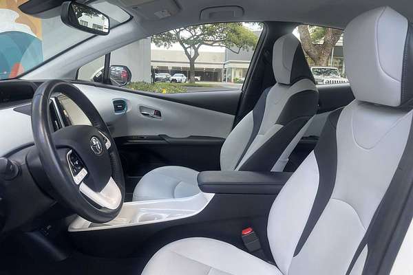 2018 Toyota Prius Advanced