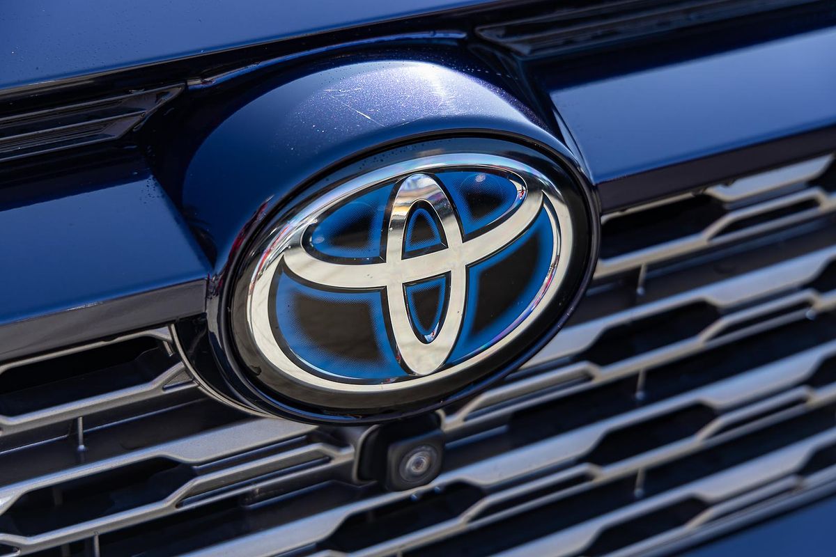 2021 Toyota RAV4 Cruiser AXAH54R