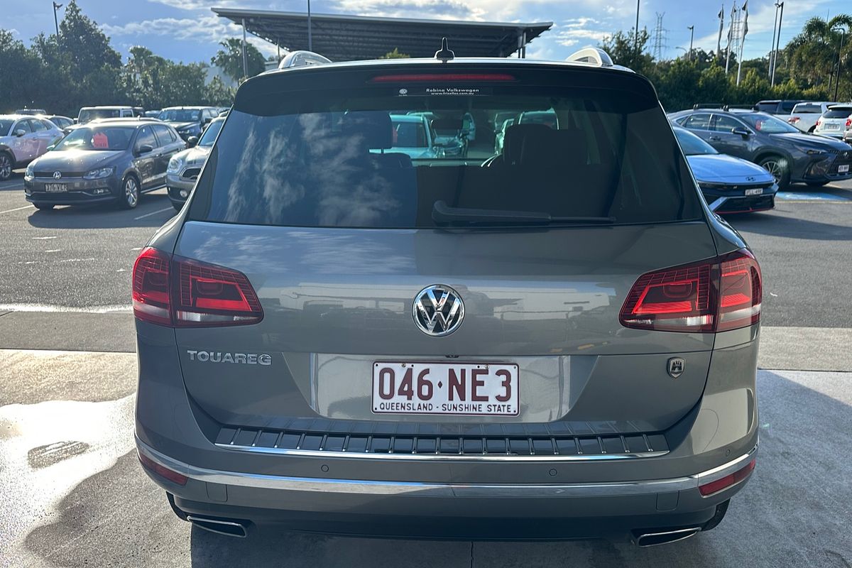 2016 Volkswagen Touareg Wolfsburg Edition 7P