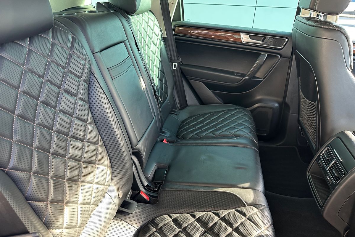 2016 Volkswagen Touareg Wolfsburg Edition 7P