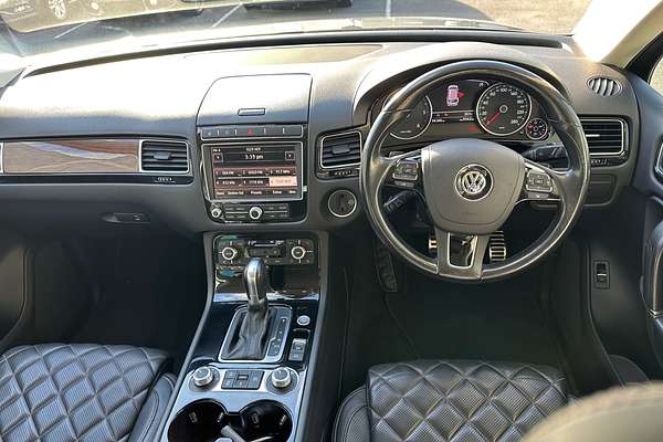 2016 Volkswagen Touareg Wolfsburg Edition 7P