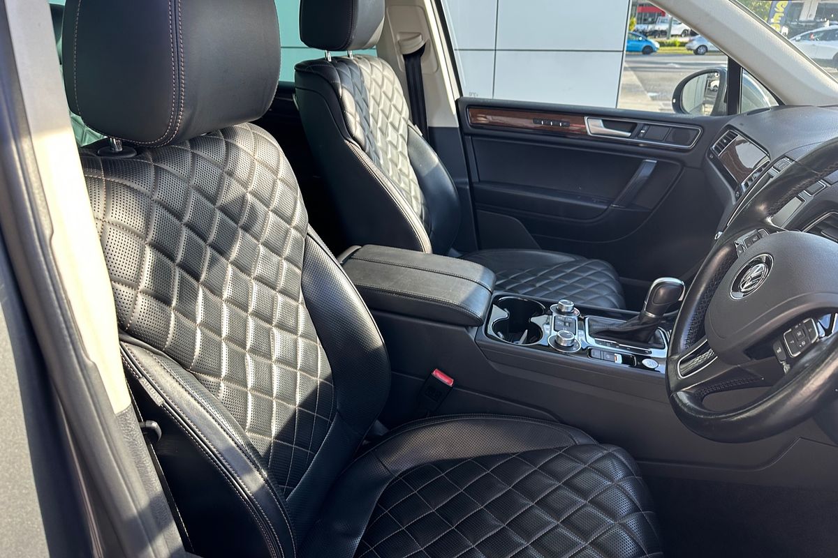 2016 Volkswagen Touareg Wolfsburg Edition 7P