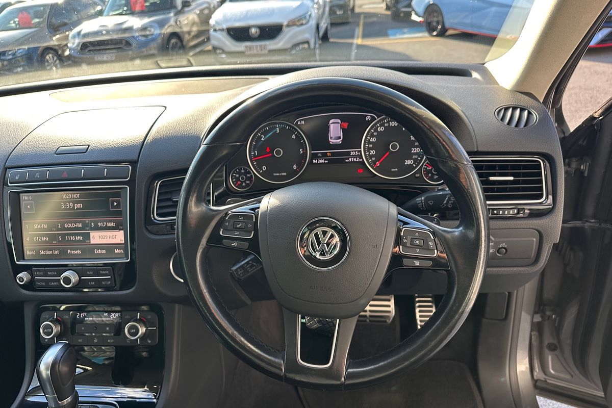 2016 Volkswagen Touareg Wolfsburg Edition 7P