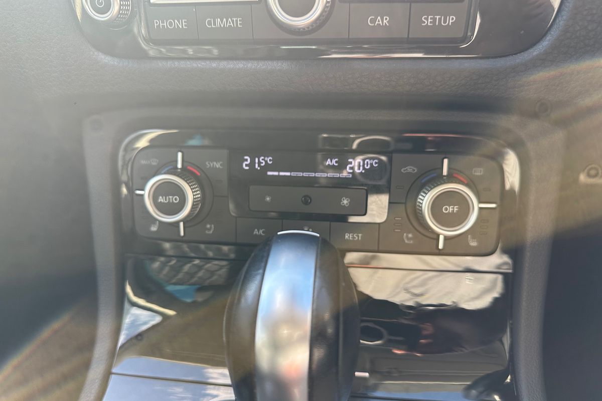 2016 Volkswagen Touareg Wolfsburg Edition 7P