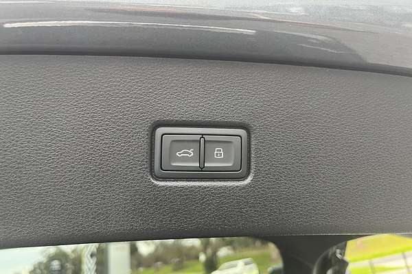 2025 Audi SQ5 TDI FY