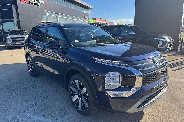 2025 Mitsubishi Outlander Aspire ZM