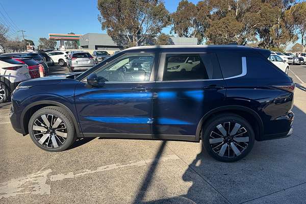 2025 Mitsubishi Outlander Aspire ZM