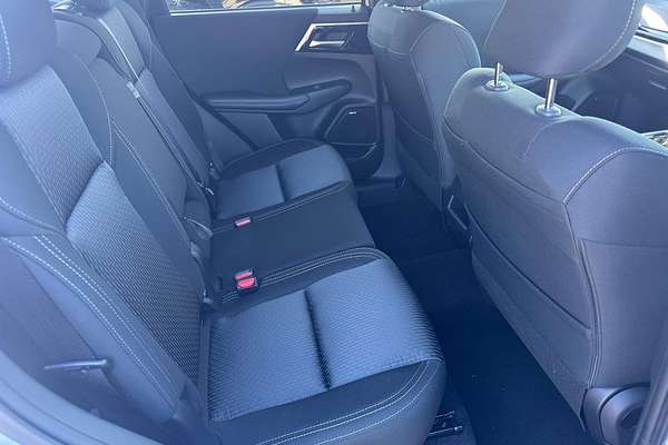 2025 Mitsubishi Outlander LS ZM