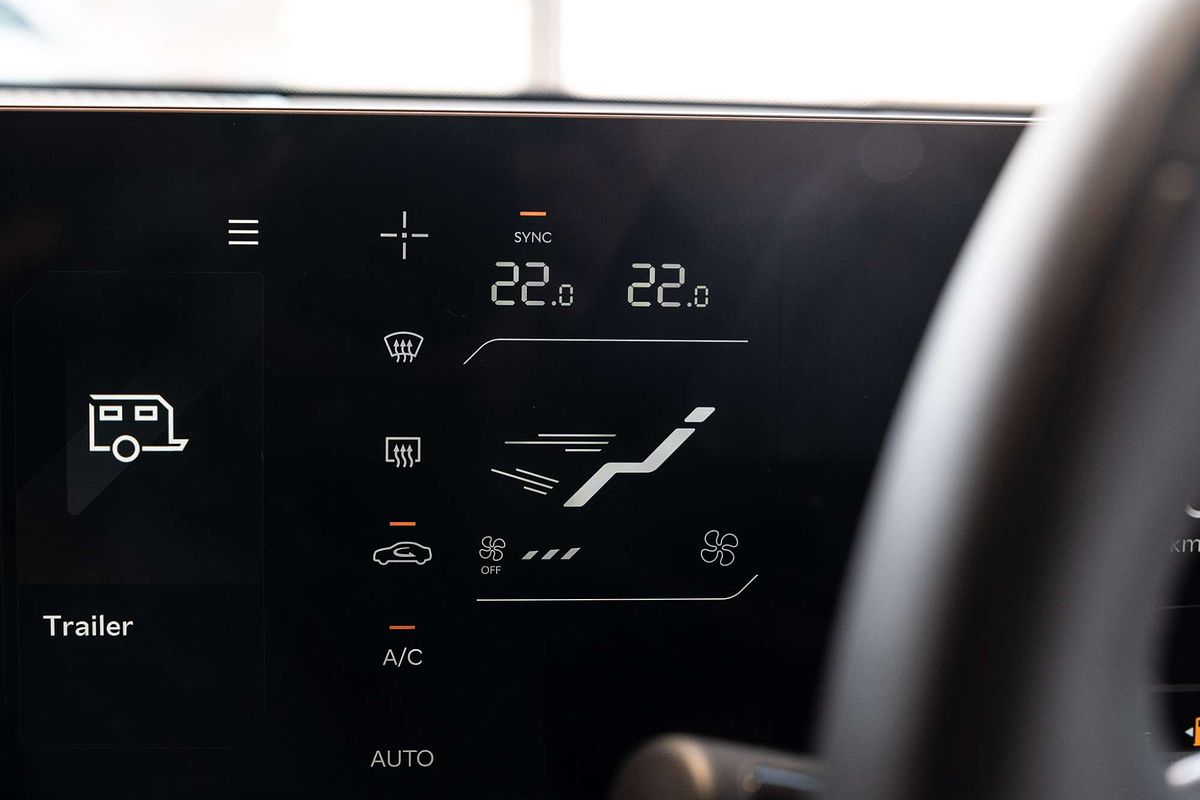 2025 Kia Tasman X-Line TK 4X4