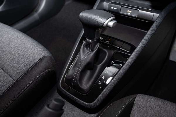 2025 Kia Stonic S YB