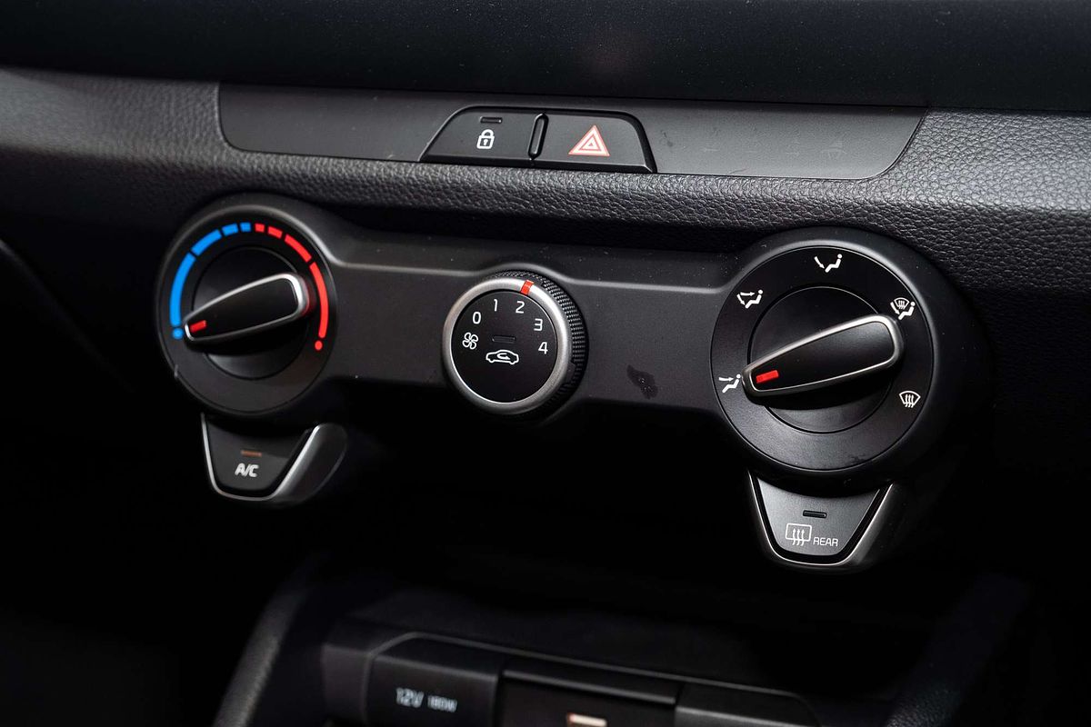 2025 Kia Stonic S YB