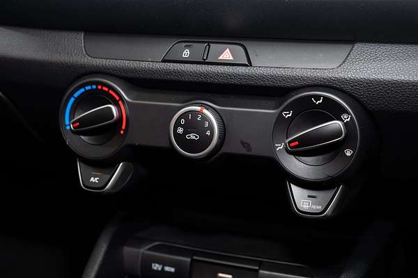 2025 Kia Stonic S YB