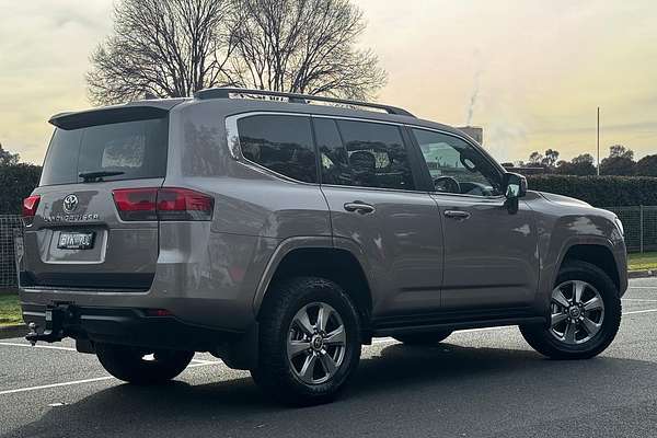 2022 Toyota Landcruiser VX FJA300R