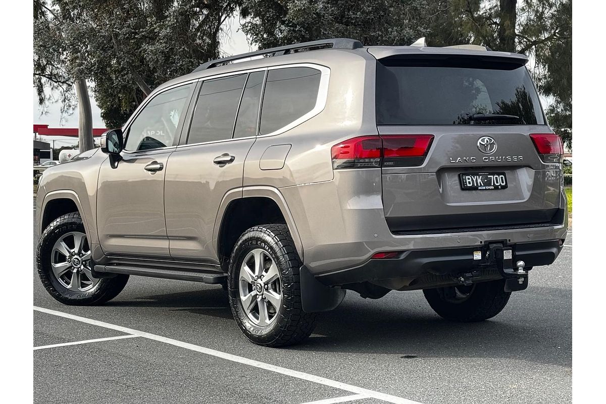 2022 Toyota Landcruiser VX FJA300R