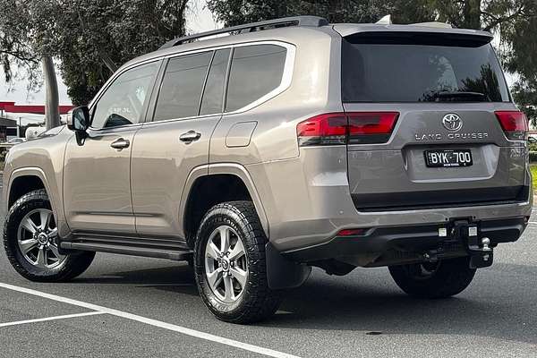 2022 Toyota Landcruiser VX FJA300R