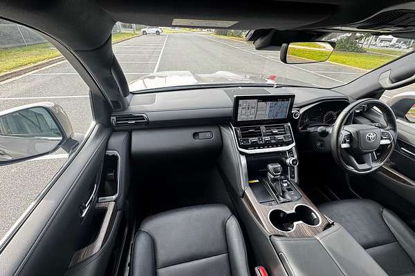 2022 Toyota Landcruiser VX FJA300R