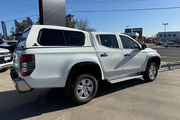 2020 Mitsubishi Triton GLX ADAS MR 4X4