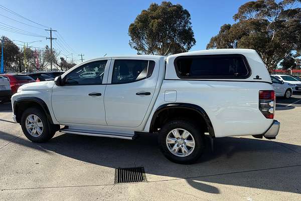 2020 Mitsubishi Triton GLX ADAS MR 4X4