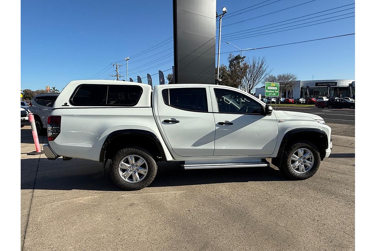 2020 Mitsubishi Triton GLX ADAS MR 4X4