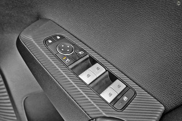 2025 Mitsubishi Outlander ES ZM