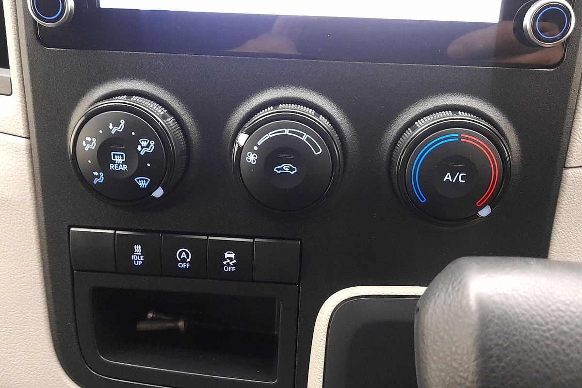2020 Toyota Hiace GDH320R