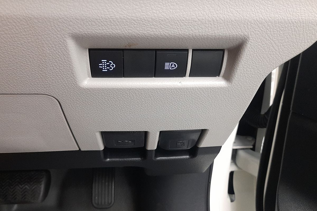 2020 Toyota Hiace GDH320R