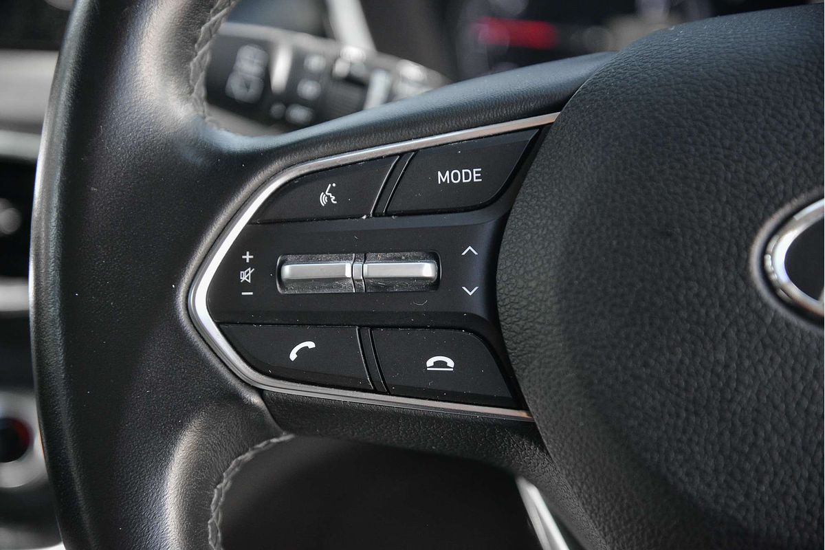 2022 Hyundai Santa Fe Active TM.V4