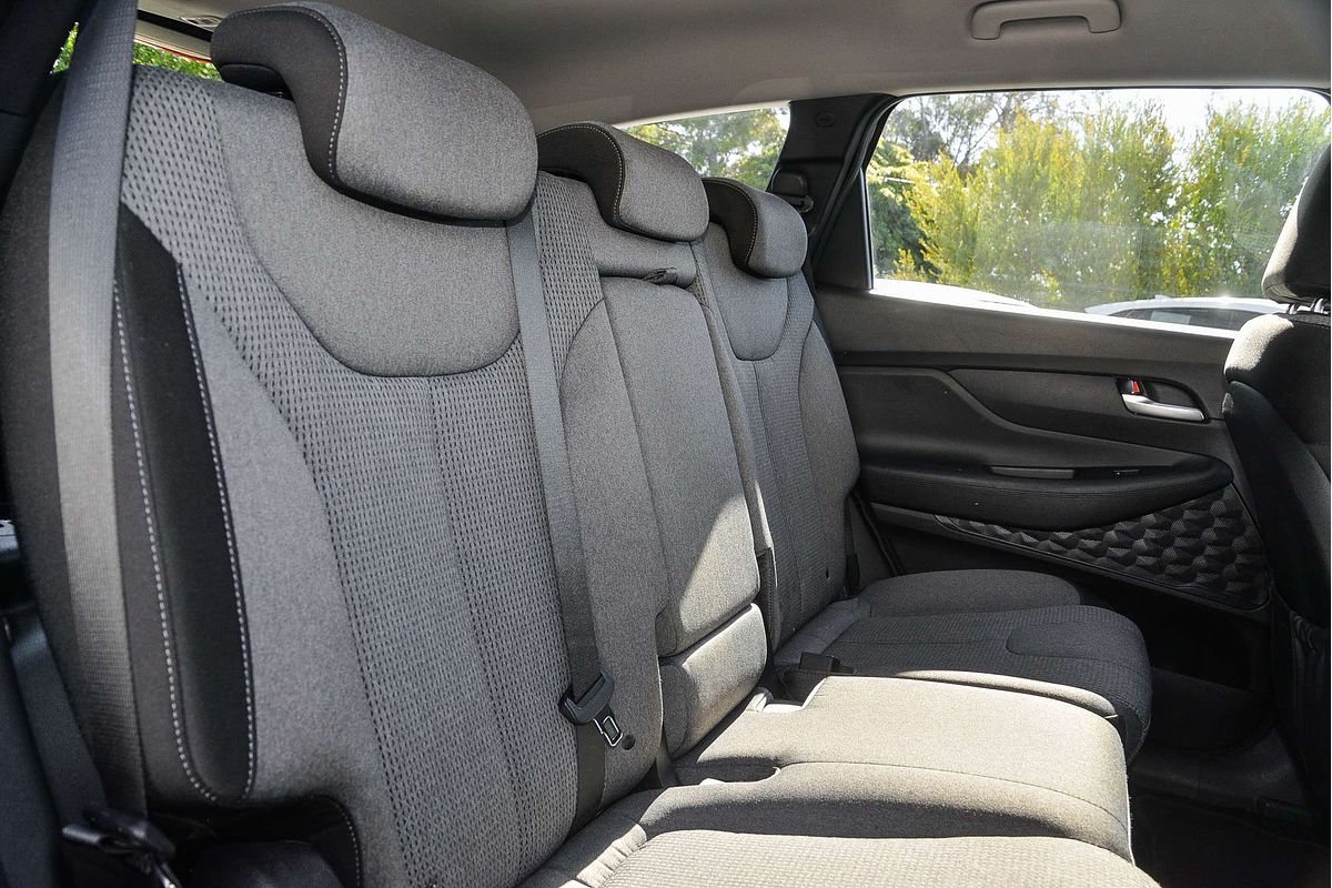 2022 Hyundai Santa Fe Active TM.V4