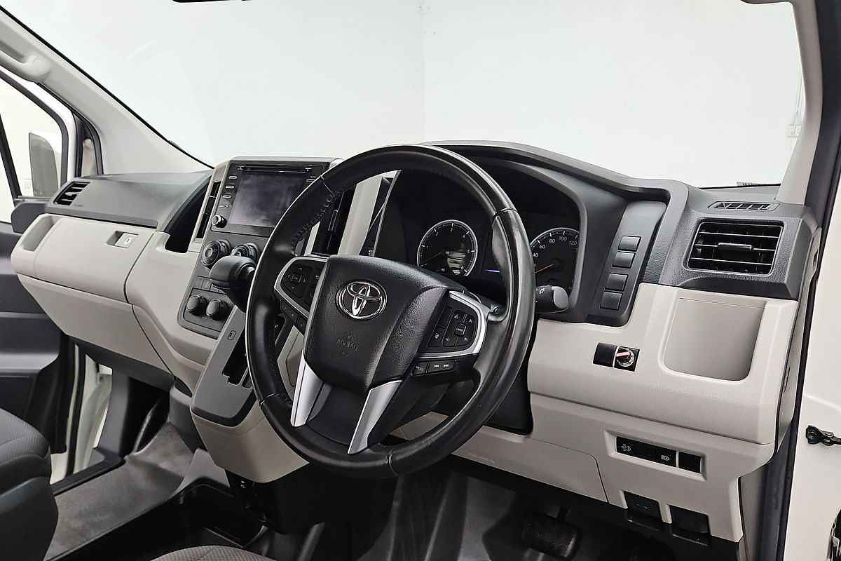 2020 Toyota Hiace Commuter GDH322R ELWB