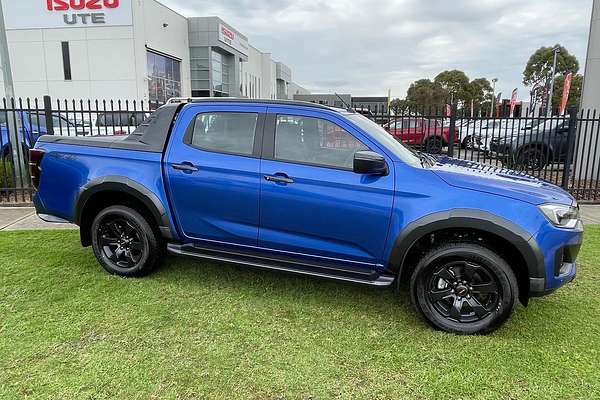 2025 Isuzu D-MAX X-TERRAIN 4X4