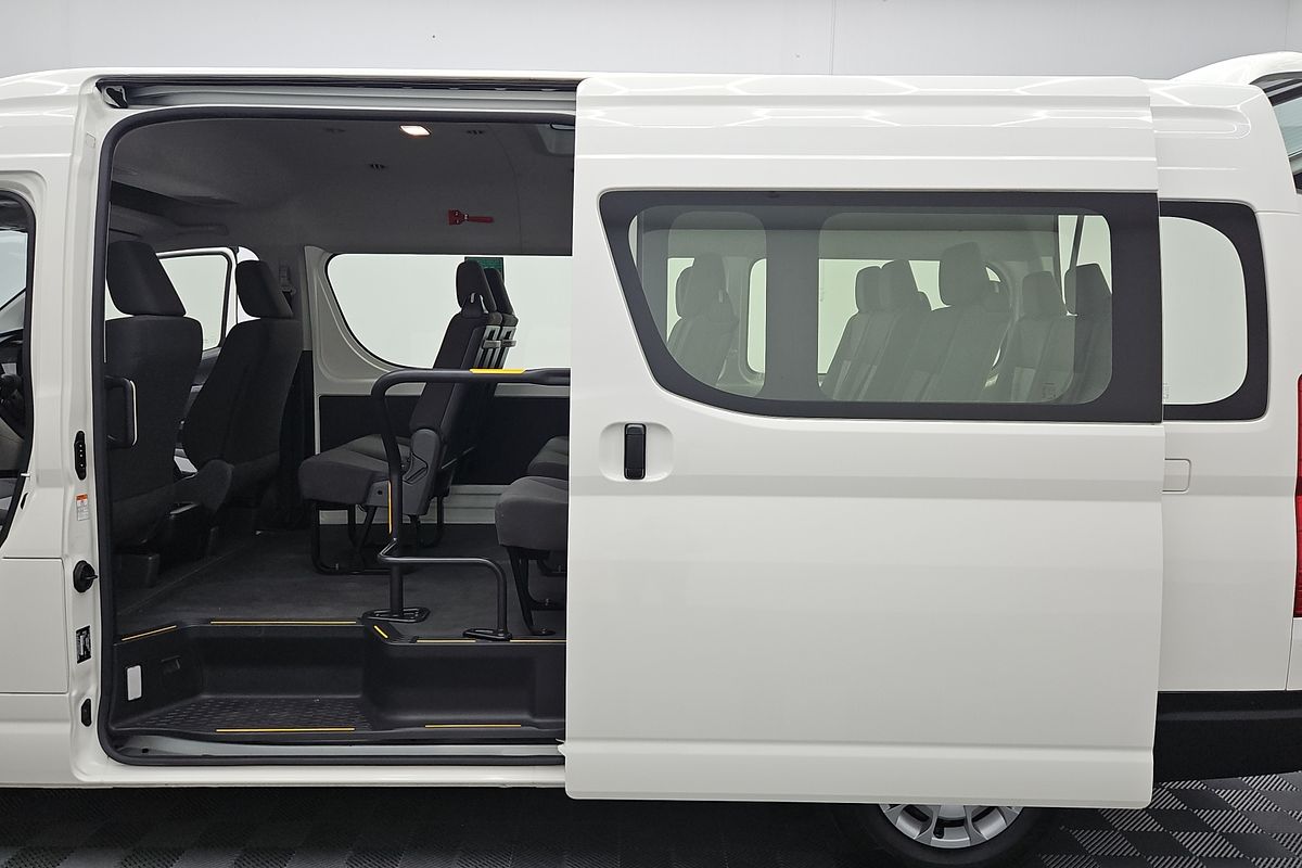 2020 Toyota Hiace Commuter GDH322R ELWB